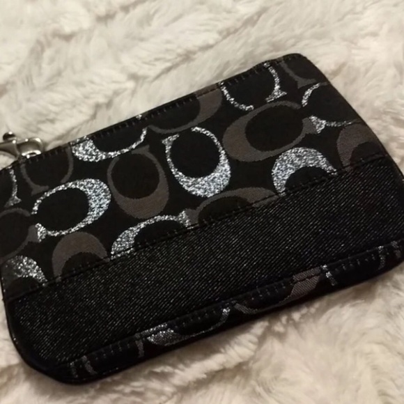 NWOT Coach - Picture 1 of 2
